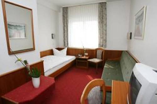 Hotel Maingau Fráncfort del Meno